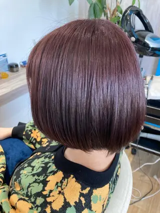 ショート カラー Atelier 大内のヘアスタイル