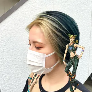 ショート カラー インナーカラー 推し ブリーチ  髪質改善のヘアスタイル
