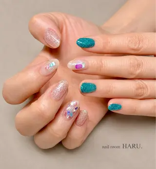 ネイル nailroom HARU.のネイルデザイン