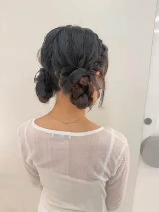 ヘアアレンジ ヘアセット🎀耳つぼ 👂💎MONAMIのヘアスタイル