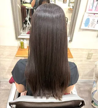 ロング カラー 堀川 希歩のヘアスタイル