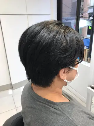 ショート 【暖色カラー特化】 中山由梨のヘアスタイル