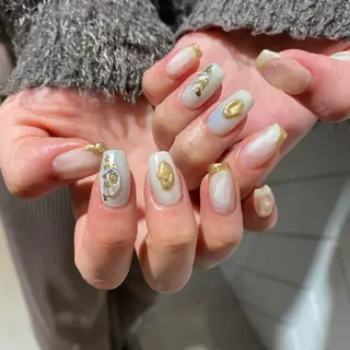 ネイル 岩本 杏のネイルデザイン