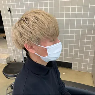 ショート カラー メンズ メンズパーマ特化 TAIGAのヘアスタイル