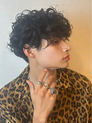 パーマ メンズ ボブ&寒色🎐ᩚ 短髪 COCOROのヘアスタイル