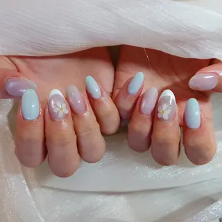 ネイル Lino *EMI*のネイルデザイン