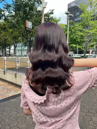 セミロング 透明感カラー🇰🇷 レイヤー✨桑原　研太のヘアスタイル