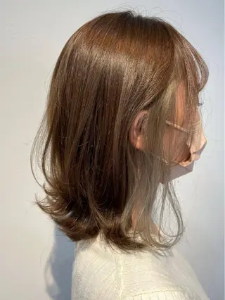 ミディアム カラー サワタ ミサのヘアスタイル