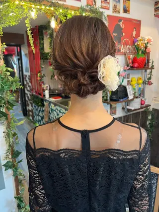 ミディアム ヘアアレンジ カラーパティシエ facce🌼ikoのヘアスタイル