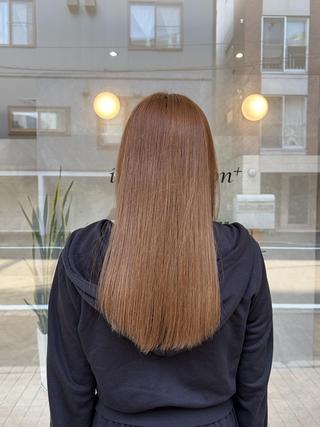 セミロング 韓国ヘアケアブリーチ 莉奈のヘアスタイル