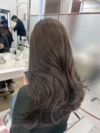 ロング カラー 이상우(イサンウ) COAginzaのヘアスタイル