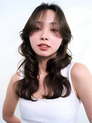 ミディアム 骨格補正 レイヤー🌸さくらのヘアスタイル