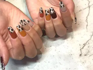 ネイル 韓国/ワンホン/長さ 出しつけ放題🎀のネイルデザイン