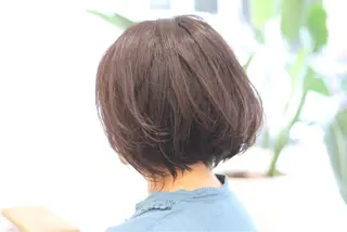 ショート カラー パーマ 矢島 真樹のヘアスタイル