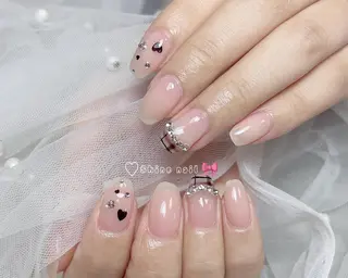 ネイル サイナネイル🎀 長さ出し専門店のネイルデザイン