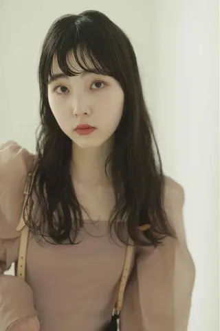 マツエク・マツパ 谷 なづきのヘアスタイル