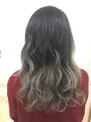 ロング カラー ぱつっとボブ/ 小野あかねのヘアスタイル