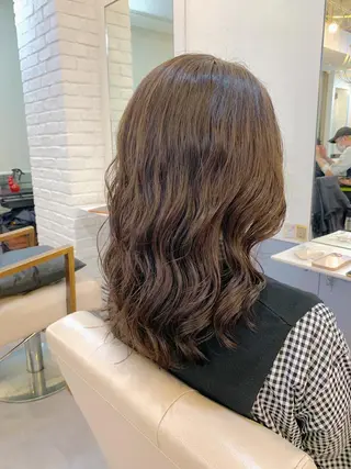 セミロング カラー パーマ 🍋似合わせ✖️ ショートヘア🍋早田のヘアスタイル