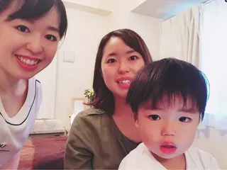 ミディアム カラー パーマ ヘアアレンジ ネイル マツエク・マツパ ニキビ跡専門サロン Ainaのエステ・リラクイメージ