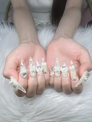 ネイル Lee Nailsのネイルデザイン