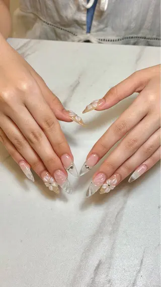 ネイル KARIN🍓🐯 ¦心斎橋¦堺筋本町のネイルデザイン