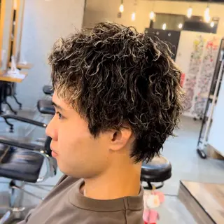 ショート ツイスパ/シャドウ 新井のヘアスタイル