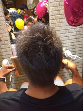 ショート カラー ere hair salonのヘアスタイル
