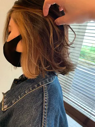 ミディアム カラー 鎌田 愛のヘアスタイル