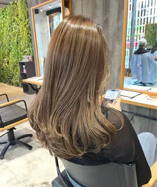 ロング カラー haruka ♡レイヤー/透明感のヘアスタイル