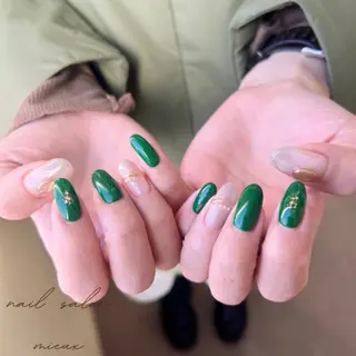 ネイル Nalu nailのネイルデザイン