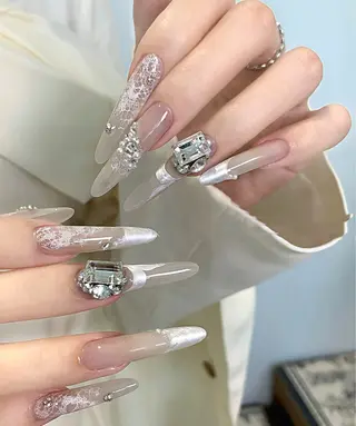 ネイル D-BEAUTY Nailsalonのネイルデザイン