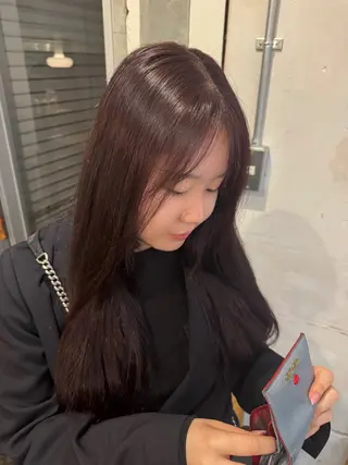ロング カラー 平松 和泉のヘアスタイル