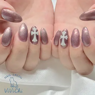 ネイル ViViChi 梨帆のネイルデザイン