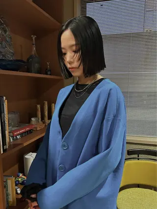 ミディアム NIINA SUZUKIのヘアスタイル
