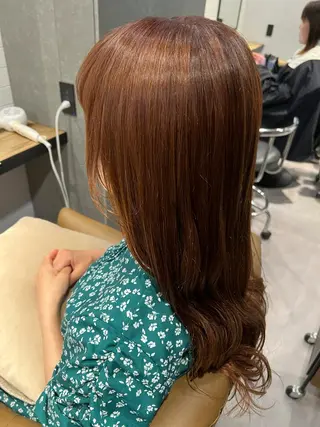 セミロング カラー 菅 康志のヘアスタイル