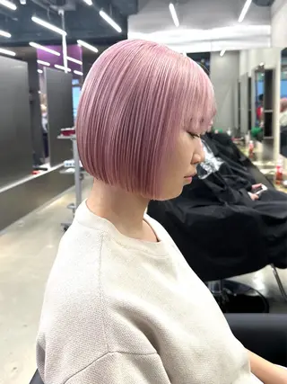 ショート カラー 鈴木/ボブ/ ベージュ/ピンクのヘアスタイル