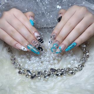 ネイル Doris Nail Salonのネイルデザイン