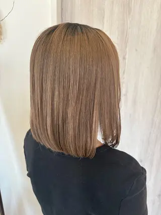 ミディアム 衛藤 澄玲のヘアスタイル