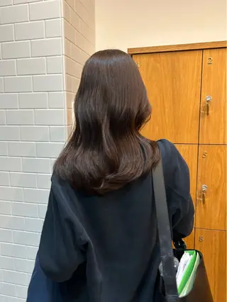 カラー 高島 未旺のヘアスタイル