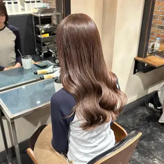 ロング カラー 芦刈 咲来のヘアスタイル