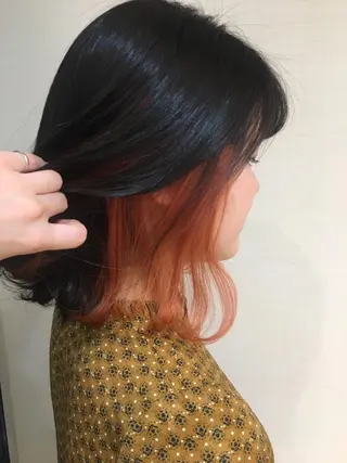 ミディアム カラー 白浜 サキのヘアスタイル