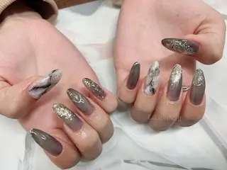 ネイル LiLion Nailのネイルデザイン