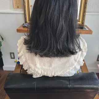 ショート カラー 江原 彩華のヘアスタイル
