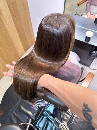 ロング 縮毛矯正🌝髪質改善 🌝一条龍輝のヘアスタイル