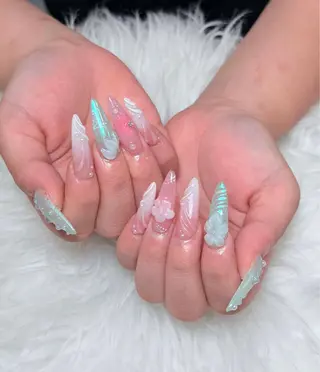 ネイル Eli Muse 新宿ネイルのネイルデザイン