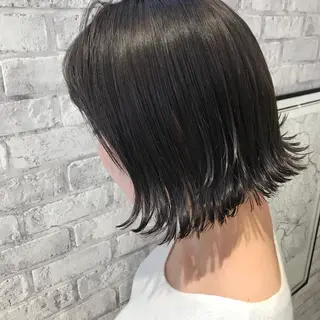 ショート カラー Oopsレイヤー 加藤澄都のヘアスタイル