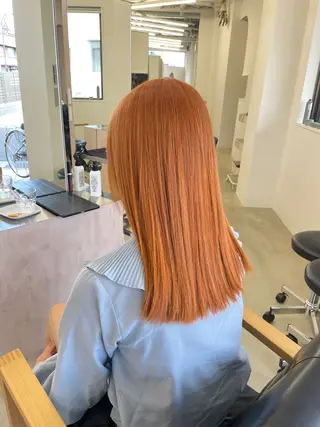 セミロング カラー vince hinataのヘアスタイル