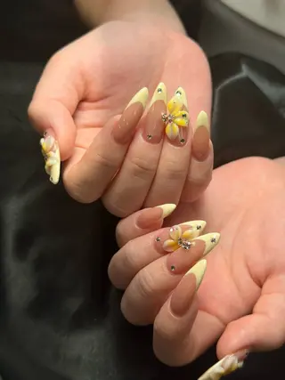 ネイル Doraemi ANA.CHUOのネイルデザイン