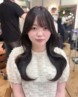 ロング カラー 🤍韓国ヘア/ かえで🤍のヘアスタイル