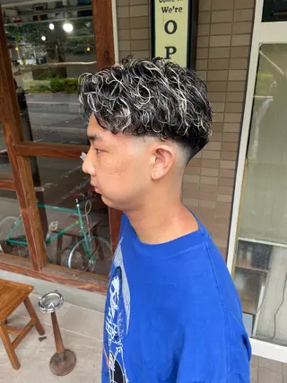 カラー パーマ メンズ marbles 森田雅治のヘアスタイル